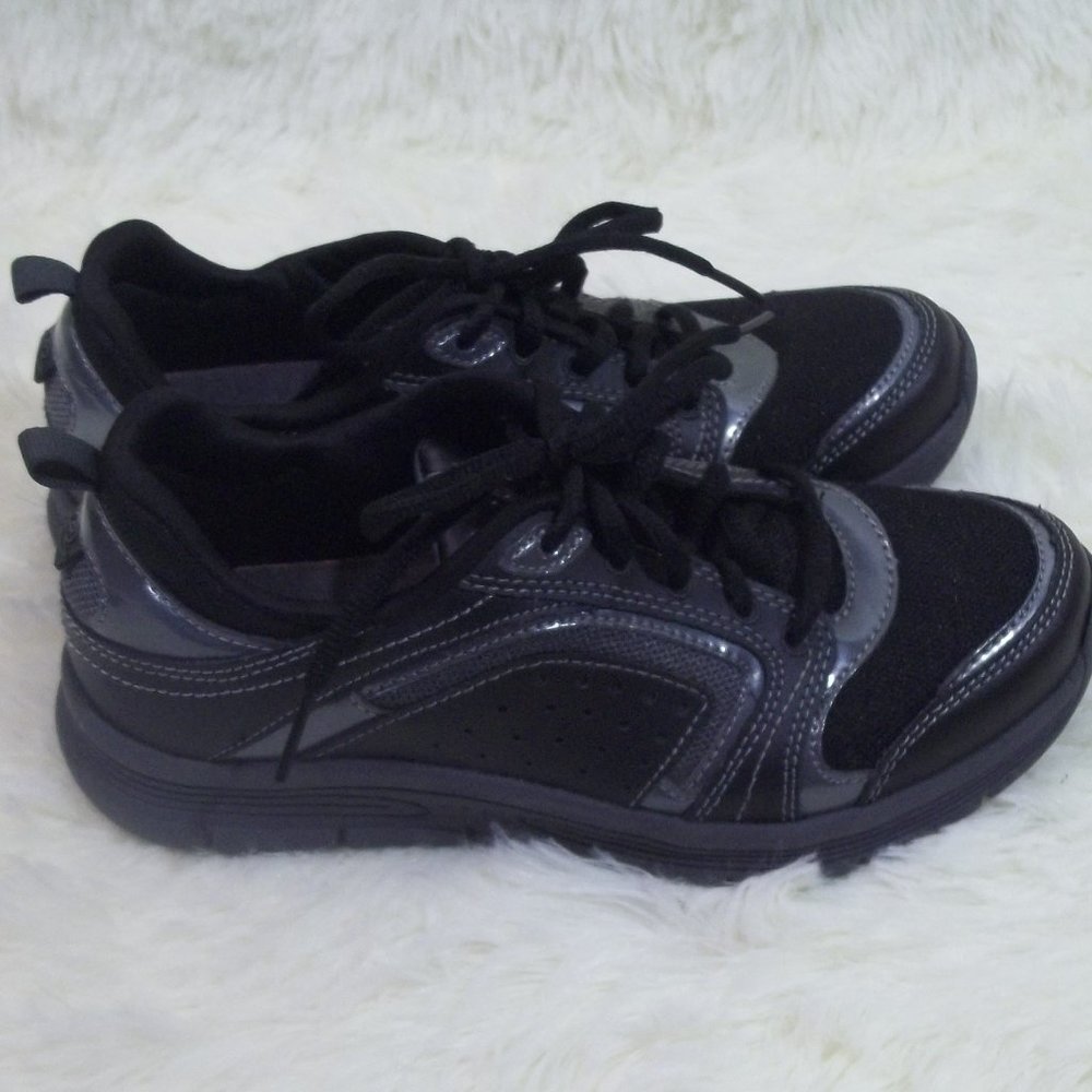 Easy Spirit lite  walk  nwot black leather and textile